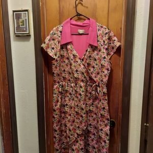 Lindy Bop Wriggle Dress In Bee Print